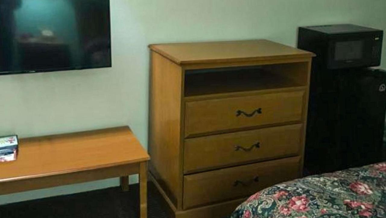 Budget Inn Franklinton Kültér fotó