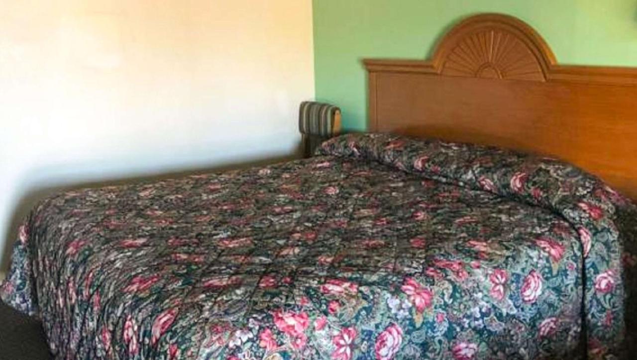 Budget Inn Franklinton Kültér fotó