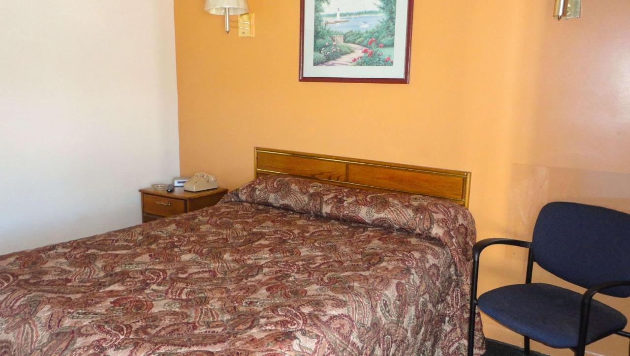Budget Inn Franklinton Kültér fotó