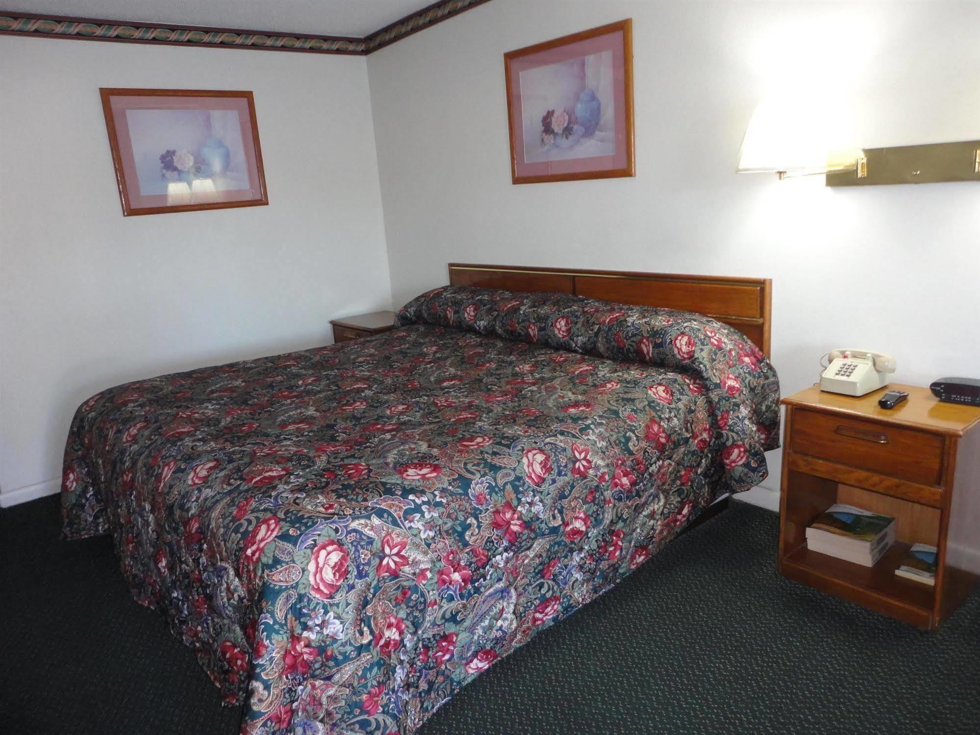 Budget Inn Franklinton Kültér fotó